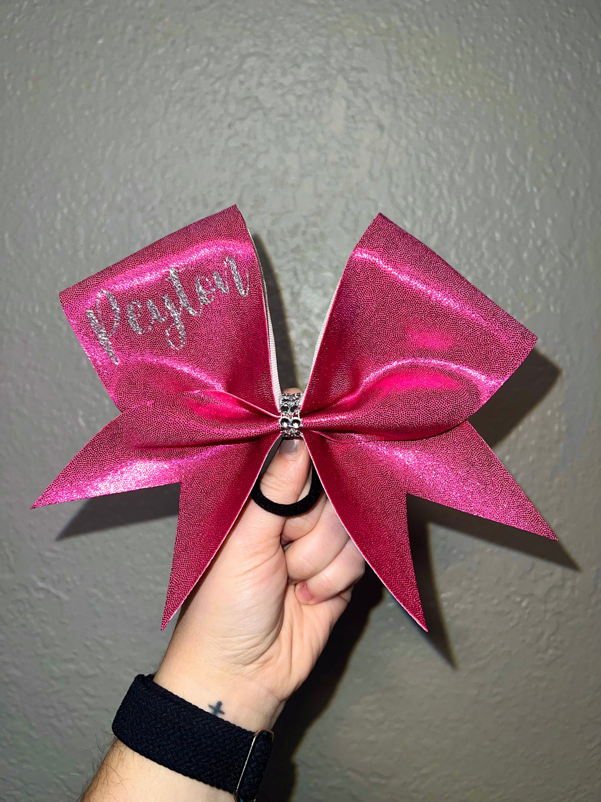Carmandy Bow