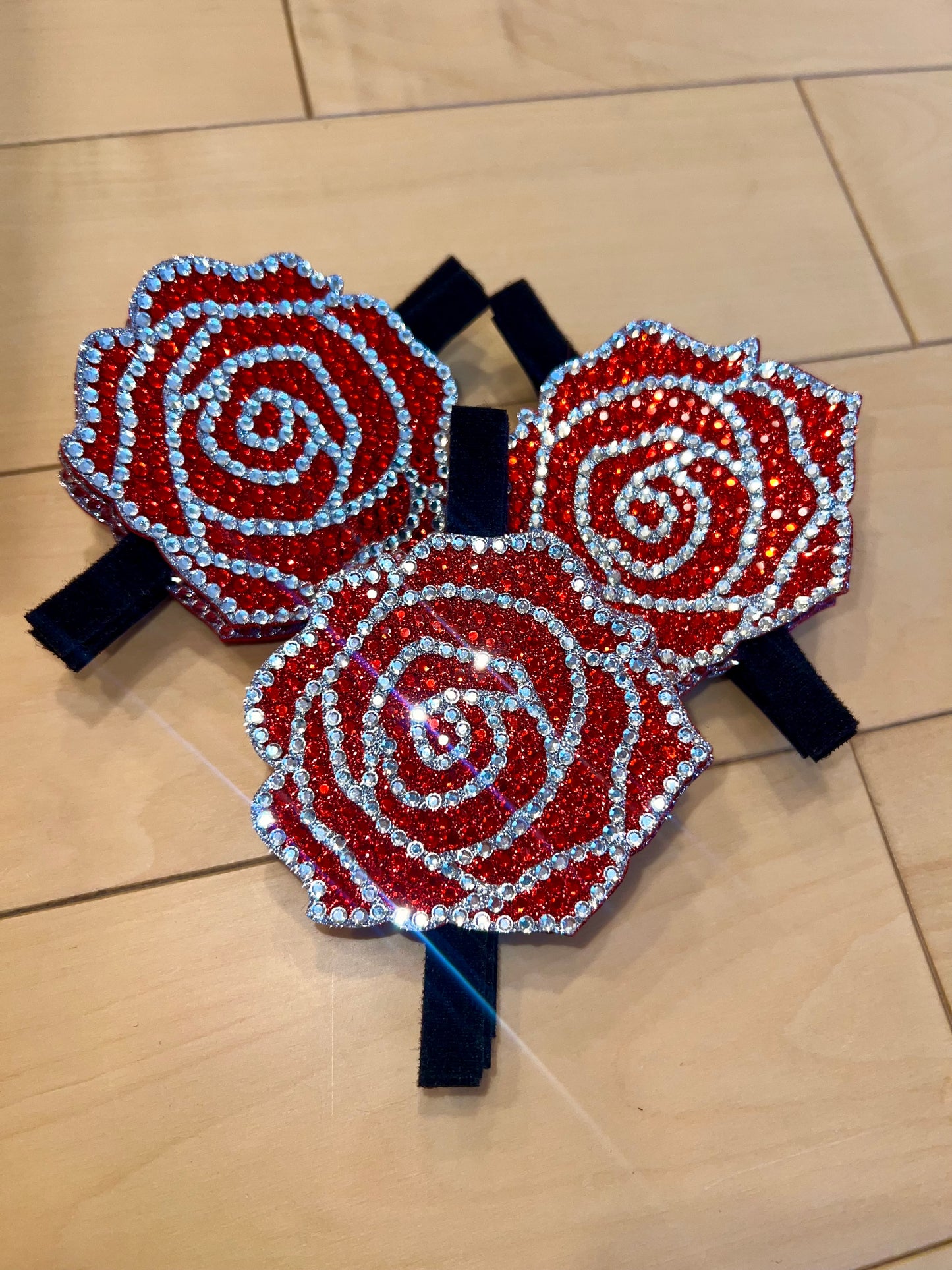 #182 (Rhinestoned Removable Centers)